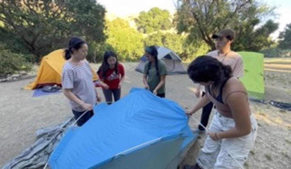 People put up a tent